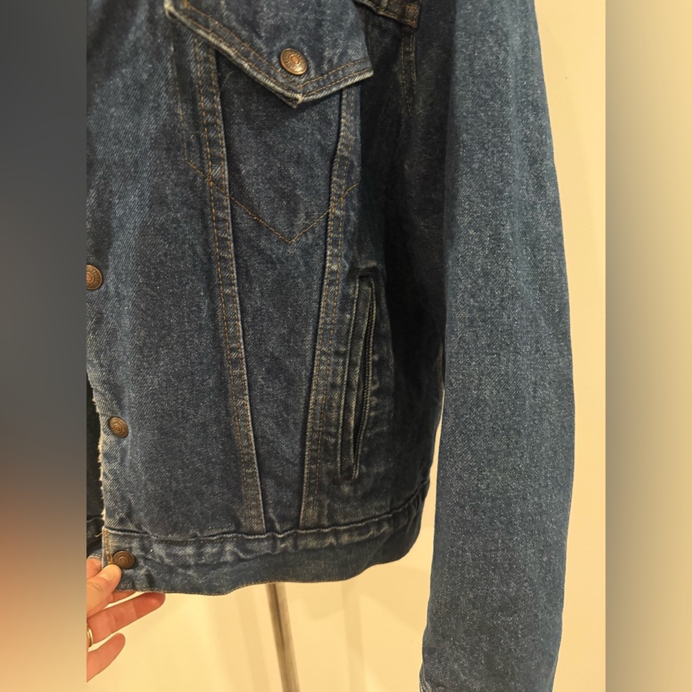 Vintage Levi's Sherpa lined Jean jacket - Picture 5 of 12